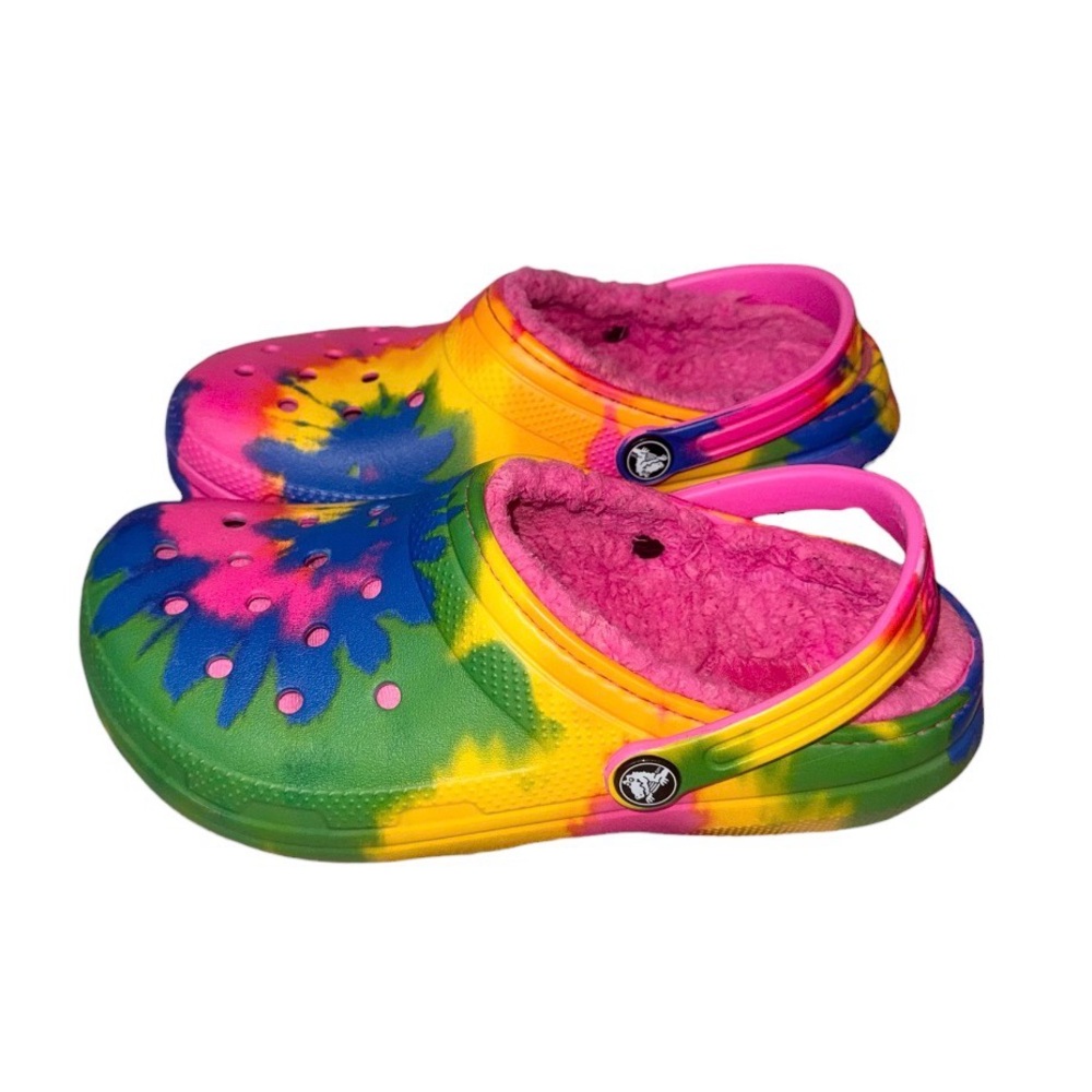 Crocs fur lined CLASSIC Tie Dye kids clogs shoes girl’s shoes size 4 - Picture 9 of 13